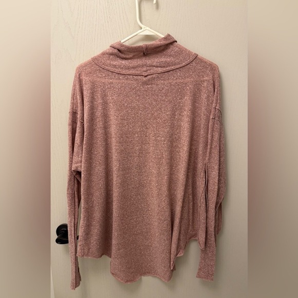 Cozy Intimately Free People Turtleneck Cowl Neck Pullover Long Sleeve Size M - Picture 4 of 7